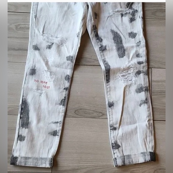 TRUE Religion ⭐️Cameron Slim Boyfriend White Black Jeans⭐️ - Picture 3 of 6